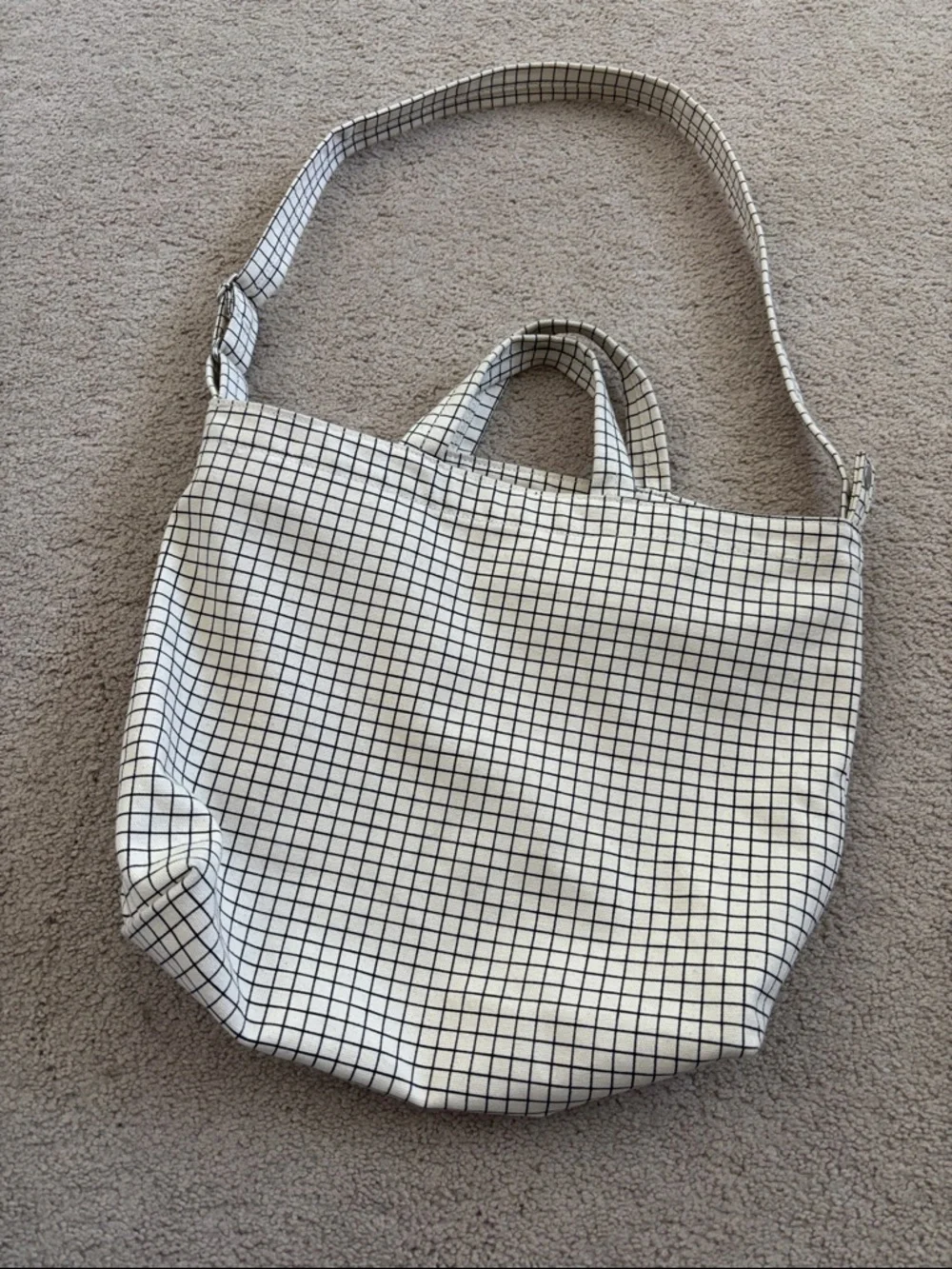 BAGGU White Canvas Grid Tote with Black Check - Picture 5 of 9